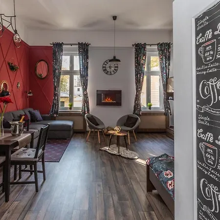 Szegedi Deak Apartman شقة فندقية سيغيد