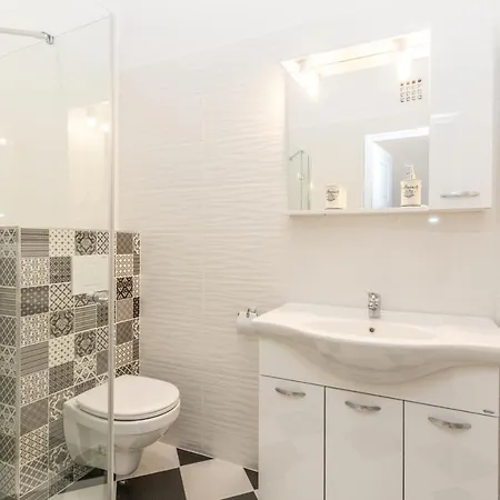 Szegedi Deak Apartman شقة فندقية سيغيد
