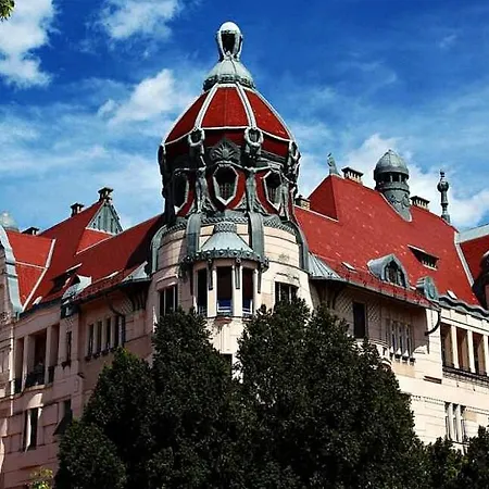Szegedi Deak Apartman *